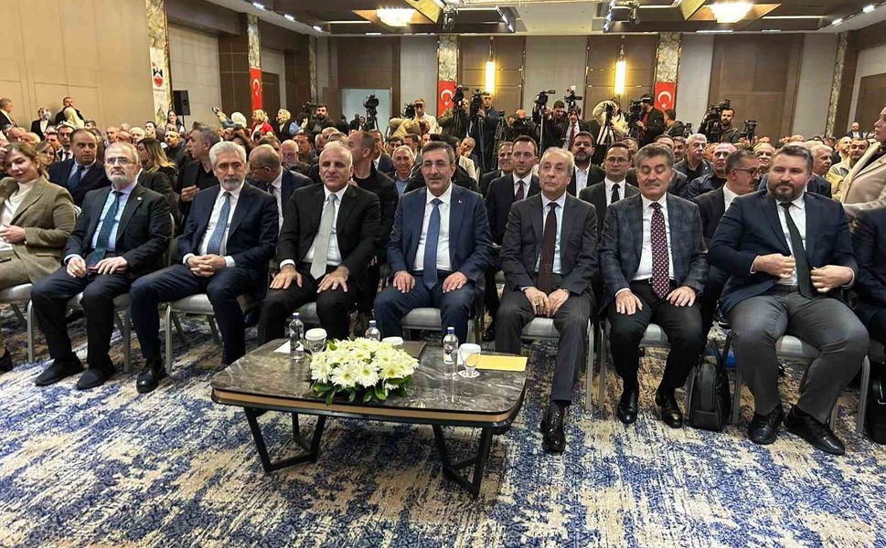 Cumhurbaşkanı Yardımcısı Yılmaz: ''Herkesin diline, üslubuna, yaklaşımına çok dikkat etmesi gereken bir süreçten geçtiğimizi de ifade etmek istiyorum''