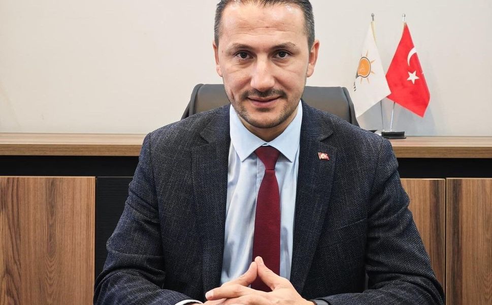 İl Başkanı Şengüloğlu'ndan, Akçkoca Belediye Başkanı'na 'özür dileyin' çağrısı