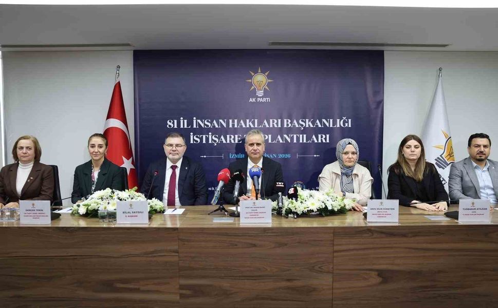 İzmir'de '81 İl İnsan Hakları Başkanlığı İstişare Toplantısı' gerçekleştirildi