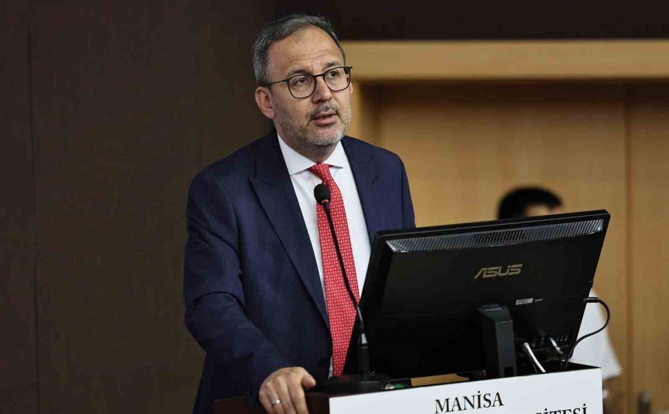 Kasapoğlu kamu yönetimi öğrencileriyle buluştu