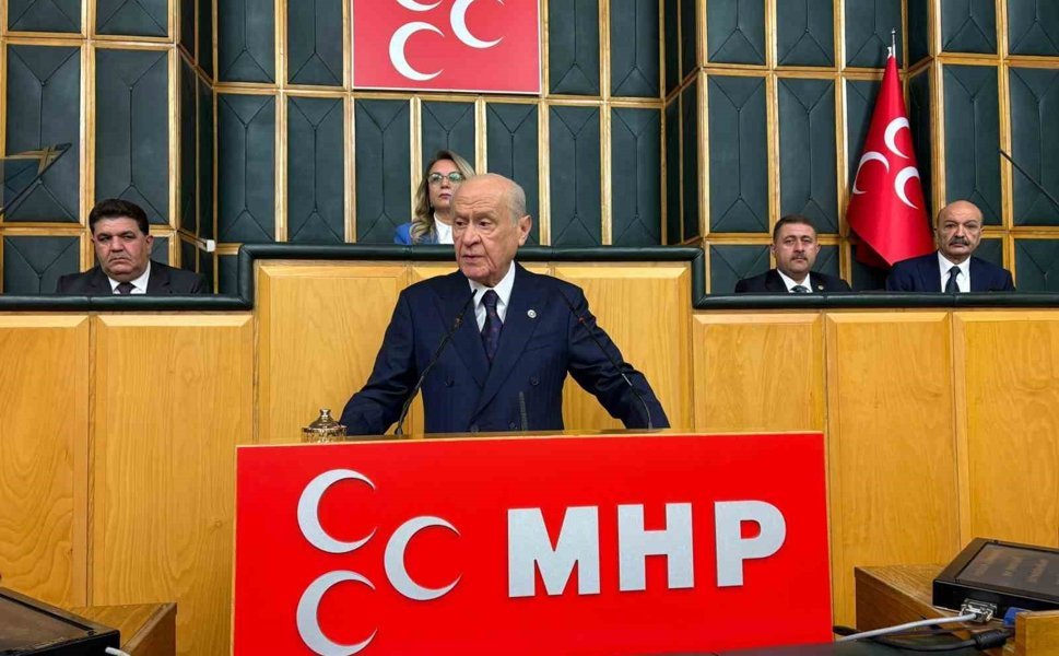 MHP lideri Bahçeli: 'Terörsüz Türkiye, tarlaları ekinle buluşturan gelecektir'