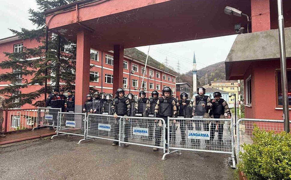 Olaylı seçimin ardından İl Genel Meclisinde 'kapalı oturum'