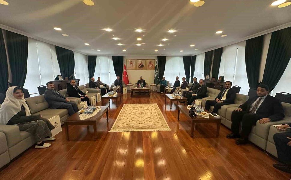 Suudi Arabistan Büyükelçisi Abualnasr: 'Krallık, Türkiye ve diğer ülkelerle savaşın sona erdirilmesi ve bölgesel istikrarın yeniden tesis edilmesine katkı sağlamaya devam etmektedir'