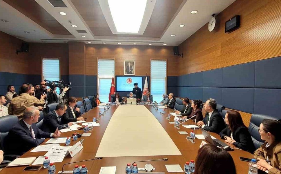 TBMM Akran Zorbalığının Araştırılması Komisyonu toplandı