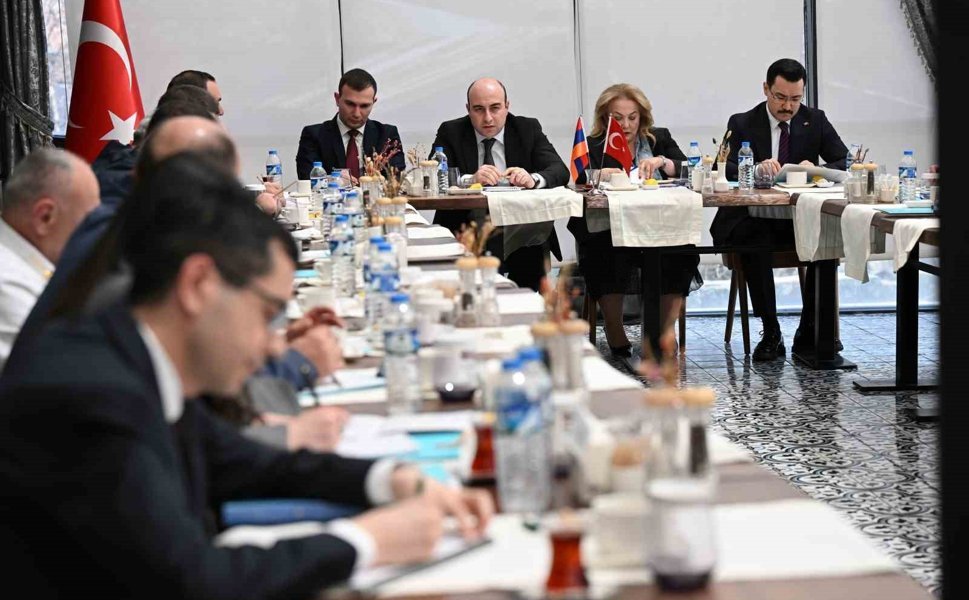 Türkiye ile Ermenistan arasında düzenlenen 'Ortak Çalışma Grubu Toplantısı' Kars'ta gerçekleştirildi