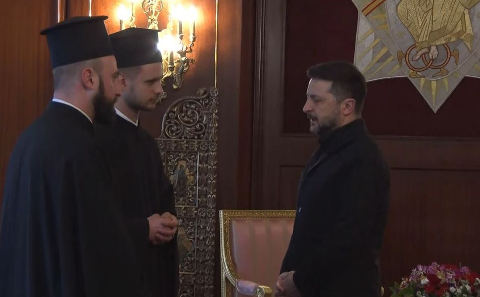 Ukrayna Devlet Başkanı Zelenskiy'den Rum Patrikhanesi'ne ziyaret