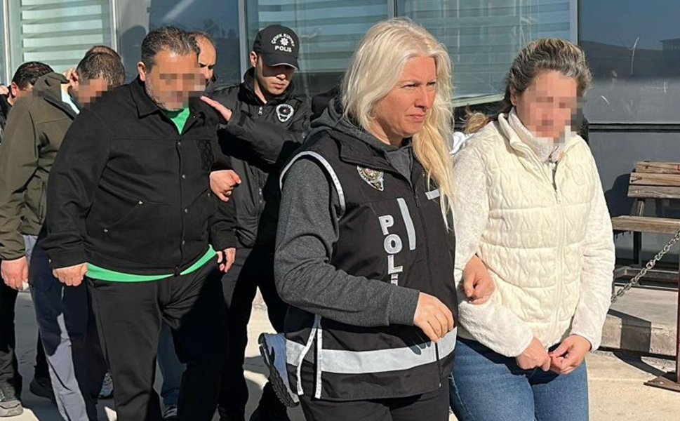 Eşme Belediyesi’ne İrtikap Operasyonu: Başkan ve 2 Personel Tutuklu