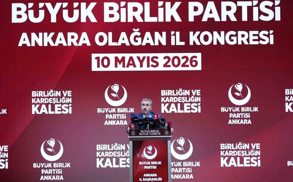 BBP Genel Başkanı Destici: 'Emeklimize Kurban Bayramı'nda 10 bin lira ikramiye verelim'