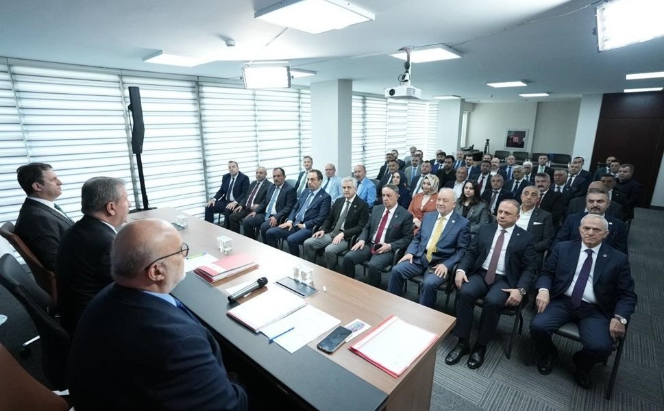 Büyük Birlik Partisi'nin 13'üncü Olağan Büyük Kurultay tarihi belli oldu