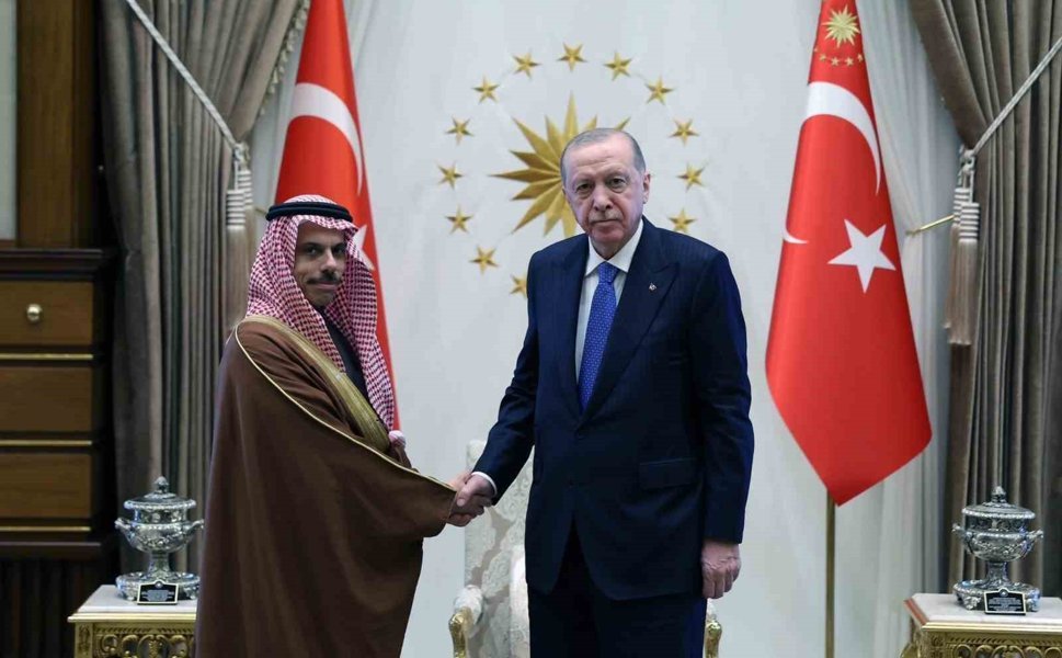 Cumhurbaşkanı Erdoğan, Suudi Arabistan Dışişleri Bakanı Ferhan'ı kabul etti