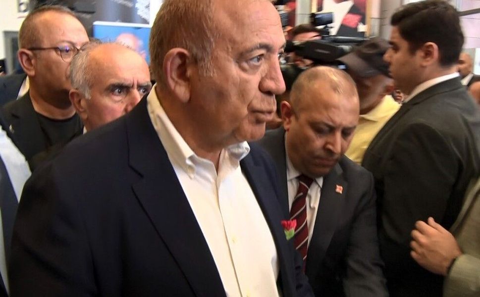 Gürsel Tekin: 'Gerek Özgür Özel gerek bizler gerek Kemal Kılıçdaroğlu, hepimizin varlık sebebi Cumhuriyet Halk Partisidir'