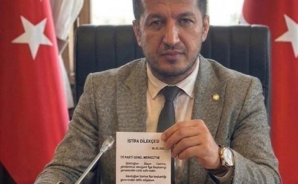İYİ Parti Turgutlu İlçe Başkanı Seyhan istifa etti
