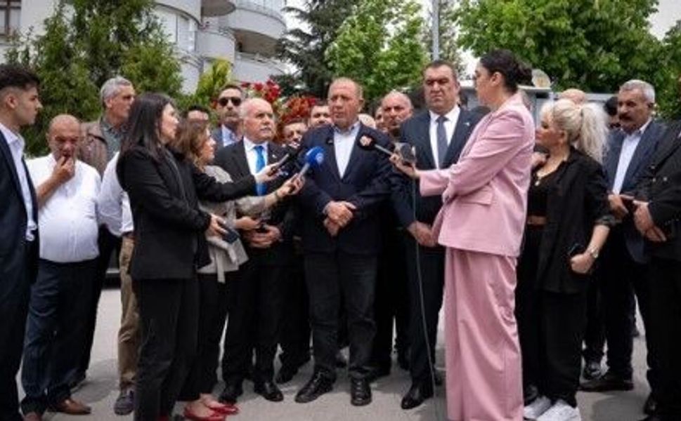 Tekin ve Yarkadaş’tan Kılıçdaroğlu’na Ziyaret: “CHP Gerçek Gündemine Dönecek”