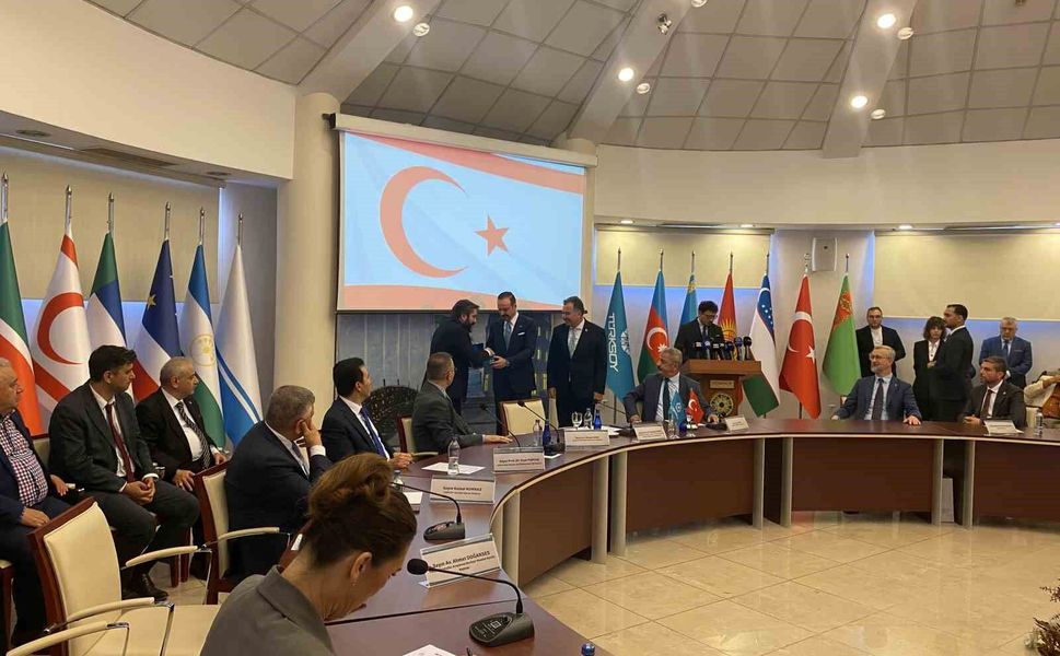 AK Parti Genel Başkan Yardımcısı Zorlu: 'Toplantılarımızda birbirimizin dillerini konuşarak anlaşmayı bir kural haline getirelim'