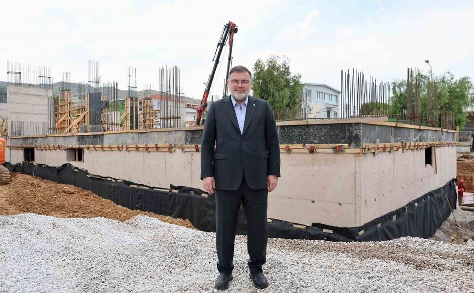 AK Parti İzmir İl Başkanı Saygılı'dan CHP'ye: 'Gündemlerinde sadece koltuk kavgası var'