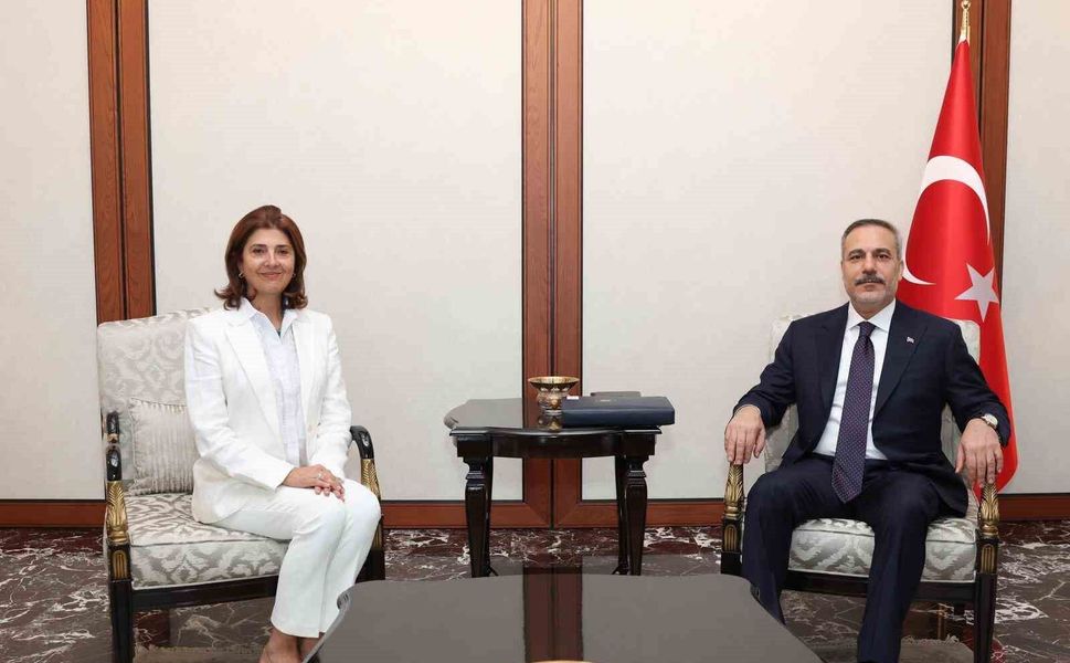 Bakan Fidan, BM Genel Sekreteri'nin Kıbrıs konusunda Şahsi Temsilcisi Holguin ile görüştü