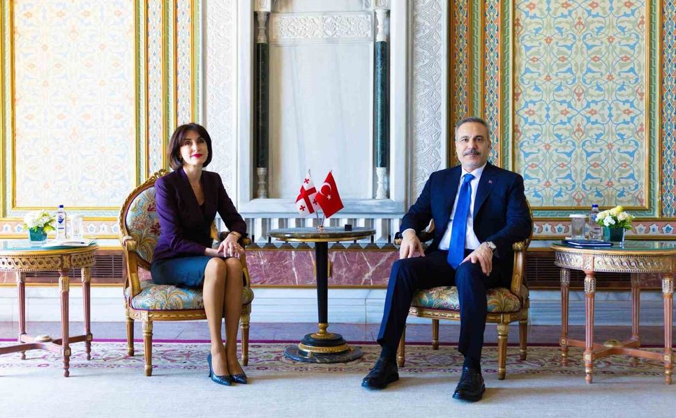 Bakan Fidan, Gürcistan Başbakan Yardımcısı ve Dışişleri Bakanı Maka Botchorishvili ile görüştü