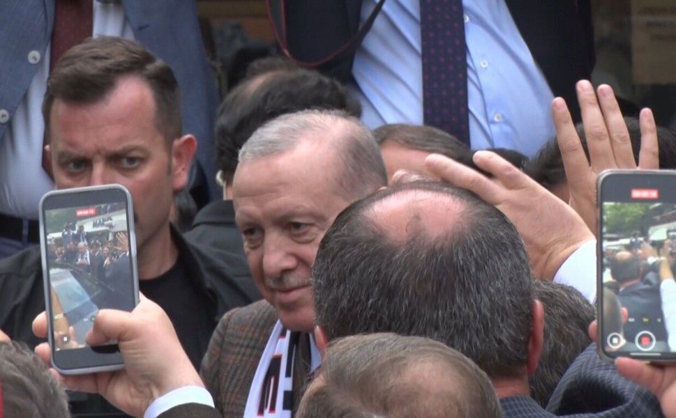 Cumhurbaşkanı Erdoğan, Edirne'de vatandaşlarla sohbet etti
