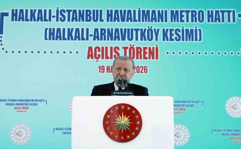 Cumhurbaşkanı Erdoğan: 'İstanbul'u kaderine terk etmemekte kararlıyız'