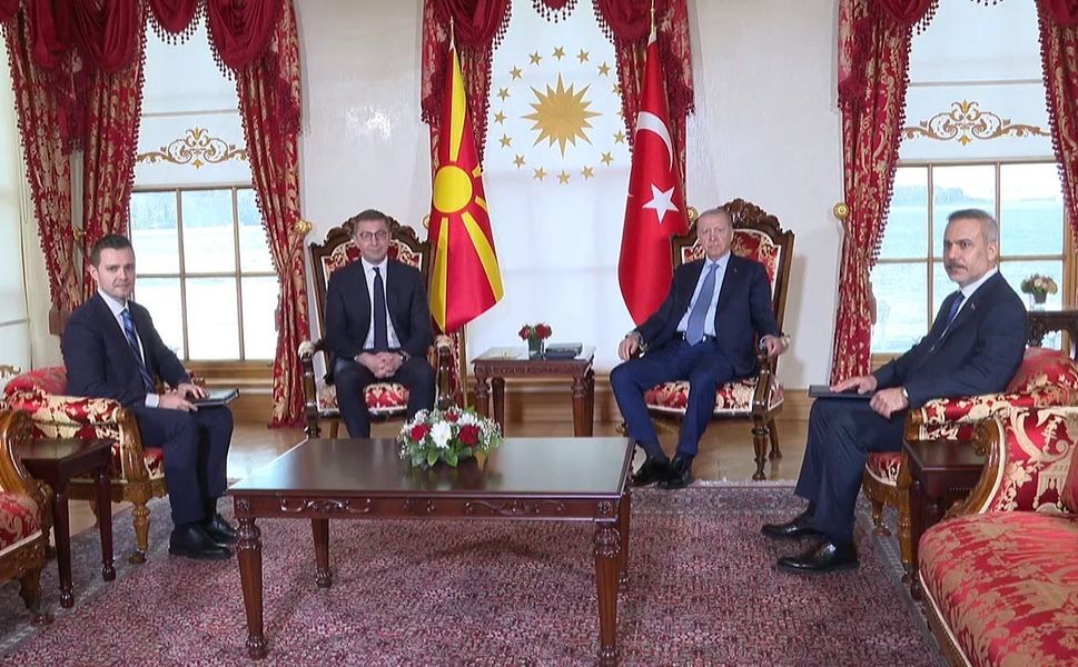 Cumhurbaşkanı Erdoğan, Kuzey Makedonya Başbakanı Mickoski'yi kabul etti