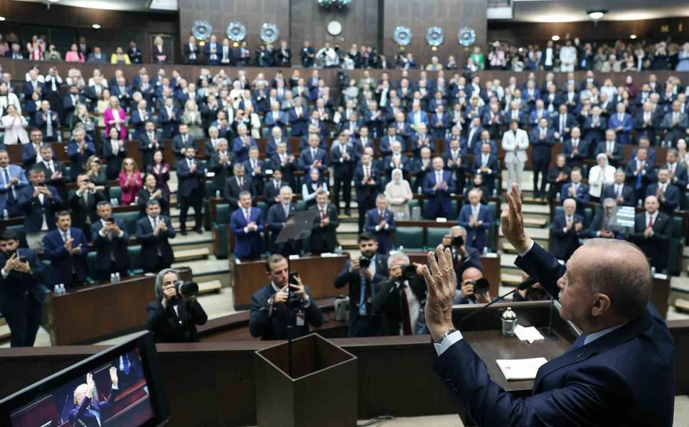 Cumhurbaşkanı Erdoğan: ''Paralel yönetim modeli' sadece ana muhalefet partisinin kendisini değil, Türkiye siyasetini de 'paralize' ediyor' (1)