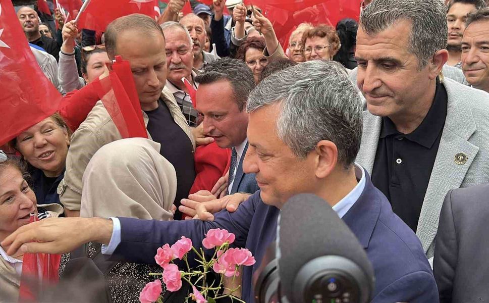 CHP Grup Başkanı Özgür Özel Burdur'da