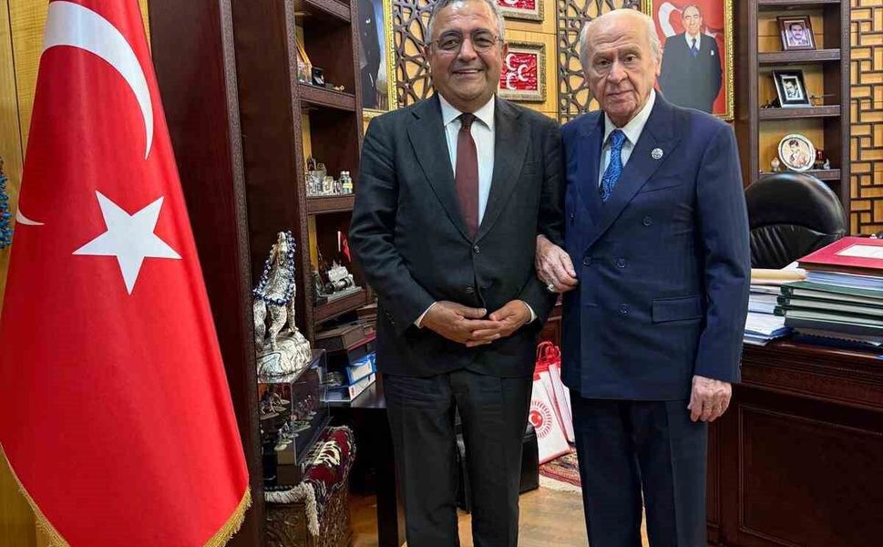 MHP Lideri Bahçeli, Diyarbakır Milletvekili Tanrıkulu ile bir araya geldi