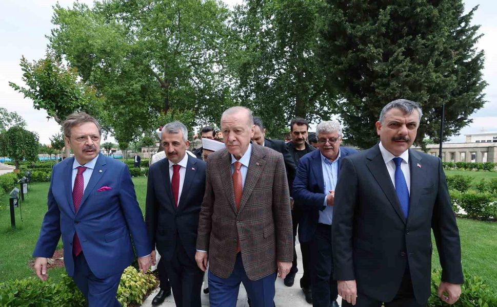 Selimiye yeniden ibadete açıldı