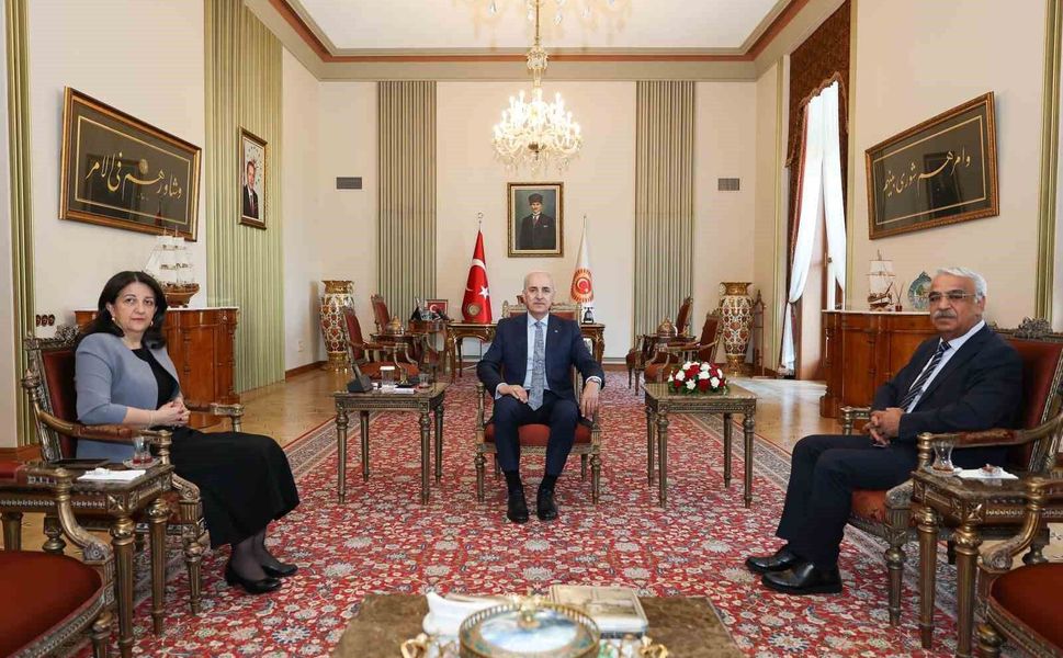TBMM Başkanı Kurtulmuş, DEM Parti İmralı heyetini kabul etti