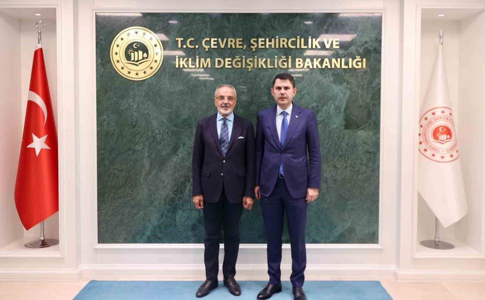 Bakan Kurum, DEM Parti Milletvekili Sakık'ı kabul etti