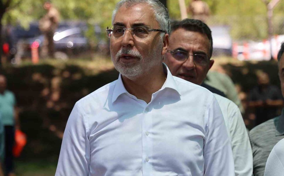 Çalışma ve Sosyal Güvenlik Bakanı Işıkhan: 'İşgücü Uyum Programı kapsamında tüm kamu kurum ve kuruluşlarımıza desteklerimiz oluyor'