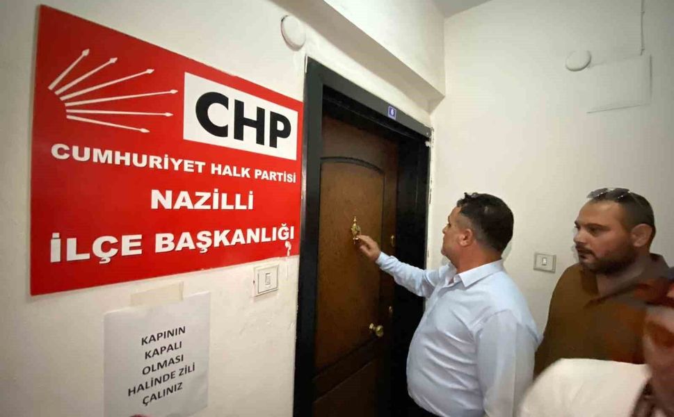 CHP Nazilli ilçe teşkilatında devir teslim krizi