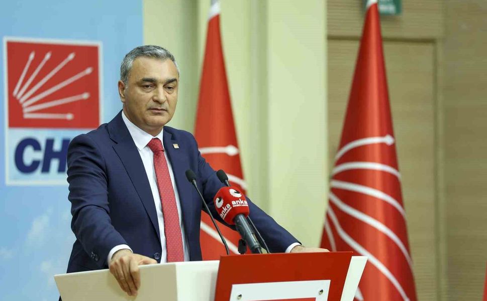 CHP'de 7 il başkanı ve yönetimi görevden alındı