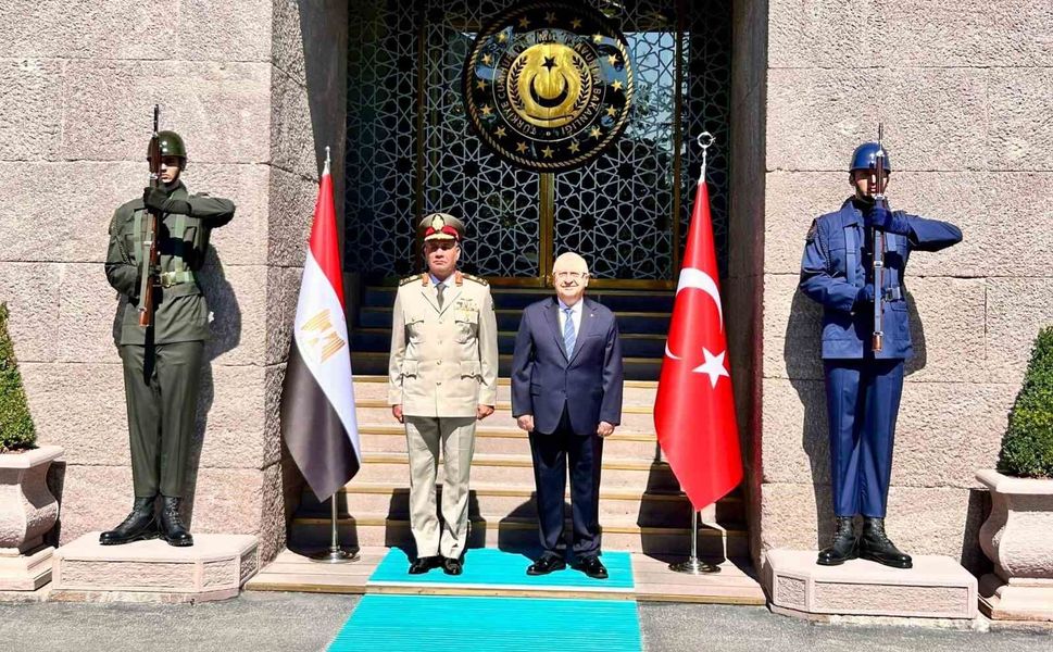 Milli Savunma Bakanı Güler, Mısır Silahlı Kuvvetler Başkomutanı Zaher ile görüştü