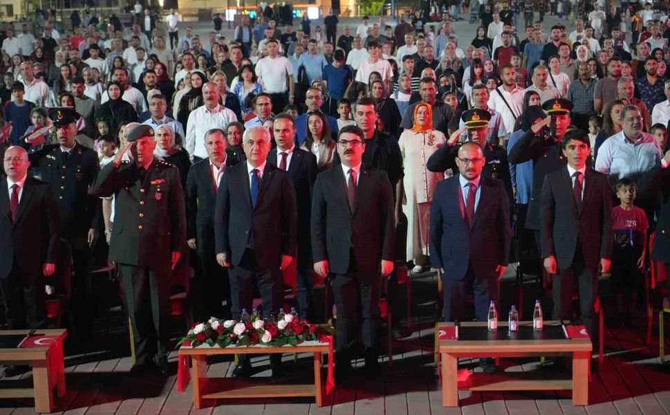 Muş'ta '15 Temmuz Demokrasi ve Milli Birlik Günü' etkinlikleri düzenlendi