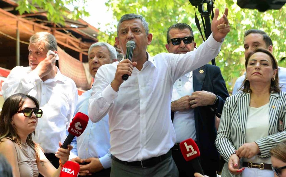 Özgür Özel: 'Ya bir yol bulacağız ya bir yol açacağız'
