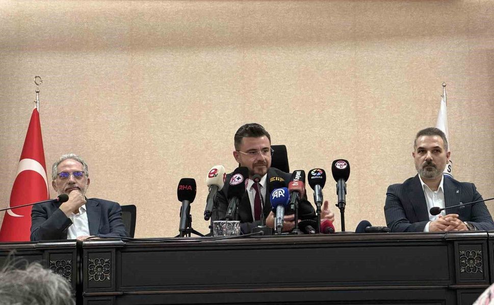 Uyuşturucuyla yakalanan CHP'li meclis üyesine AK Parti'den tepki