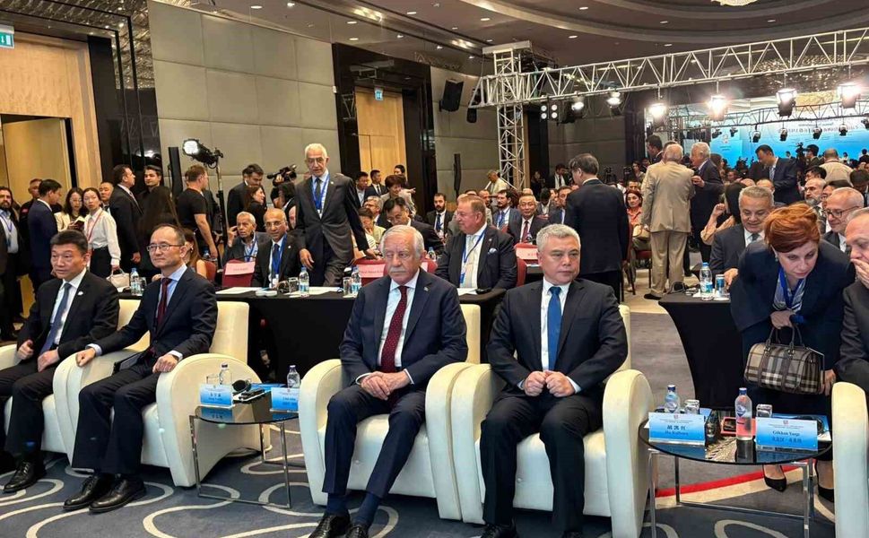 'Xi Jinping: Çin'in Yönetimi' kitabının 5. cildi tanıtıldı