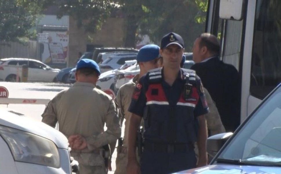 Menderes Belediyesi Soruşturmasında 10 Tutuklama: Başkan İlkay Çiçek de Tutuklandı