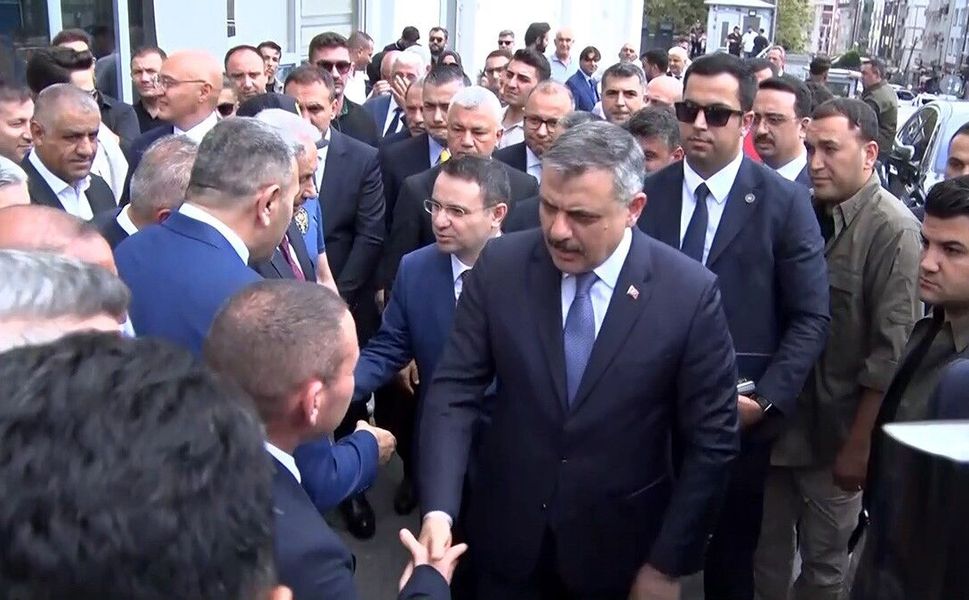 Adalet Bakanı Akın Gürlek ve İçişleri Bakanı Mustafa Çiftçi Esenyurt'ta