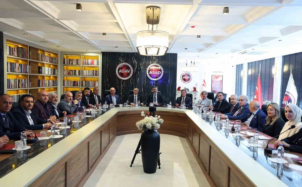 Bakan Çiftçi: 'Yurt içinde ve yurt dışında neredelerse mücadelemiz devam edecek'