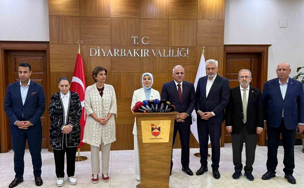 Bakan Göktaş: 'Bu topraklar terörden bu kadar çekerken aileler maalesef parçalandı'