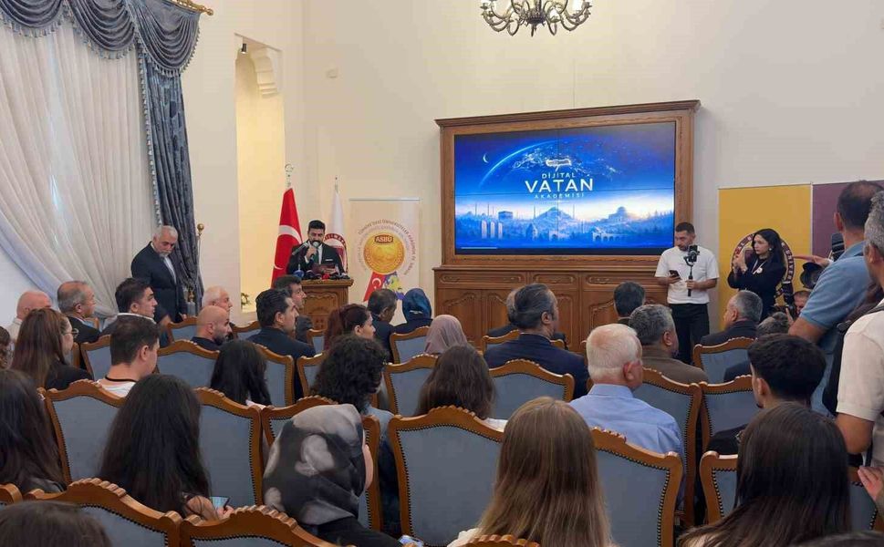 Bakan Tekin: '2024 yılında Türkiye Yüzyılı Maarif Modeliyle bambaşka bir serencama girmiştik'