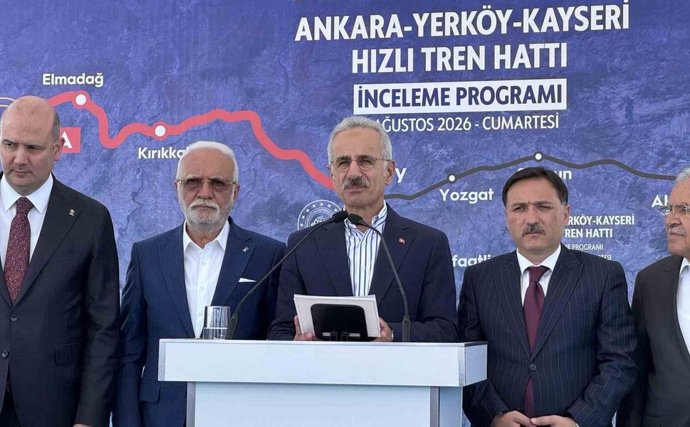 Bakan Uraloğlu: 'Yerköy - Kayseri Yüksek Hızlı Tren Projesi'nde işin yarısını tamamladık'