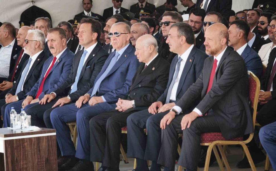 Cumhurbaşkanı Erdoğan: 'Bölgemizde tarih yeniden yazılıyor'