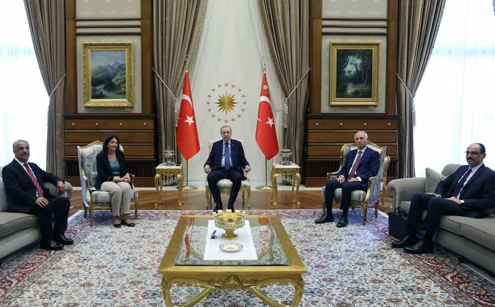 Cumhurbaşkanı Erdoğan DEM Parti heyetini kabul etti
