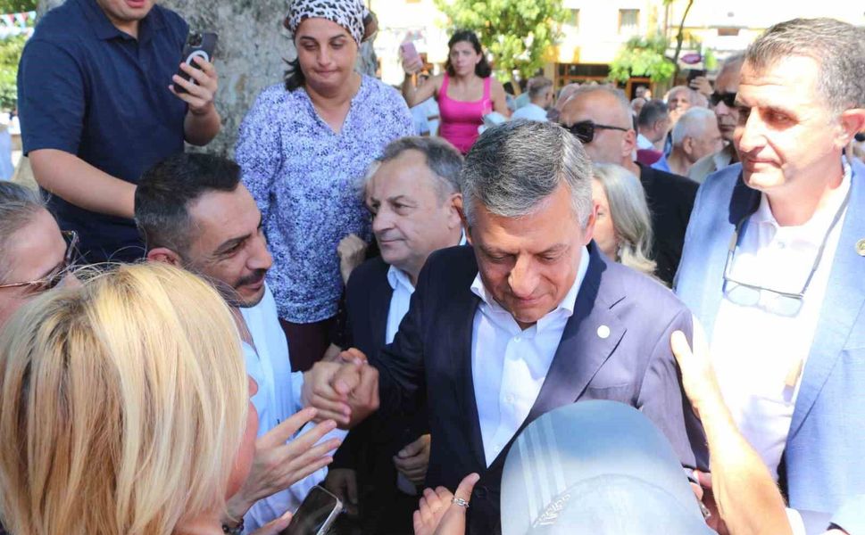 Özgür Özel: 'Netanyahu, Erdoğan ile kayıkçı kavgası yaparak kendisine orada güç kazanmaya çalışıyor'