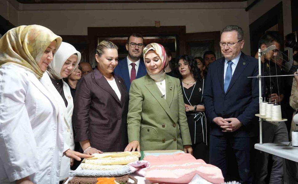 Bakan Göktaş, Aile Destek Merkezi'nin açılışını yaptı