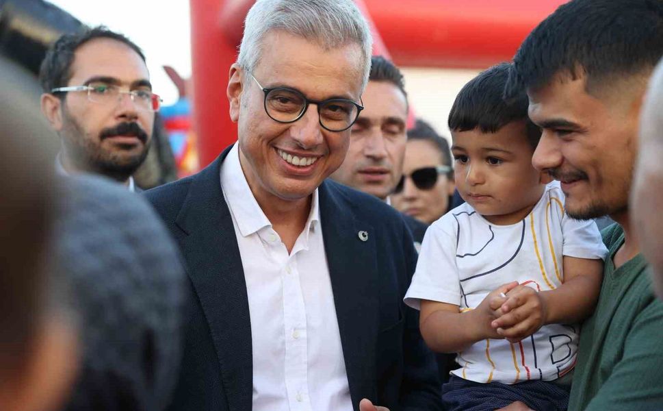 Bakan Memişoğlu: 'Bugün yaklaşık 3 kişiden 1'i maalesef sigara içiyor'