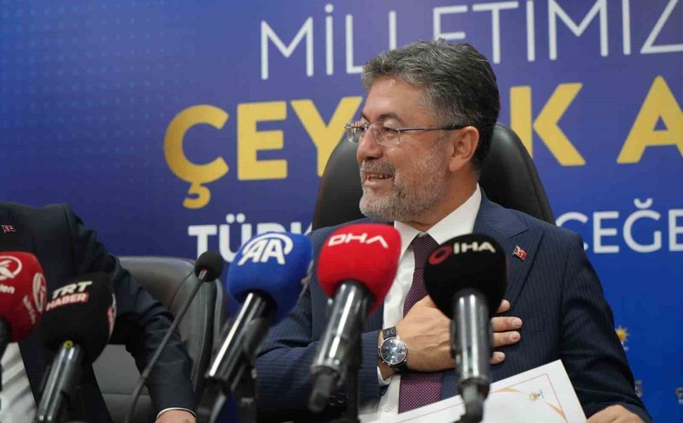 Bakan Yumaklı: 'Millet iradesi üzerindeki vesayetin prangaları birer birer kırıldı'
